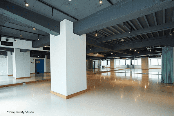 スタジオの画像